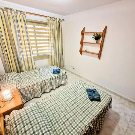 דירה Plaza Galicia אל מדאנו