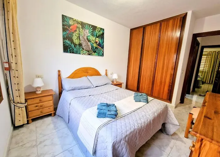 Plaza Galicia Apartment *