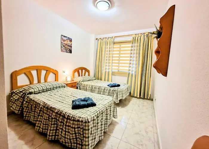 Plaza Galicia Apartment *