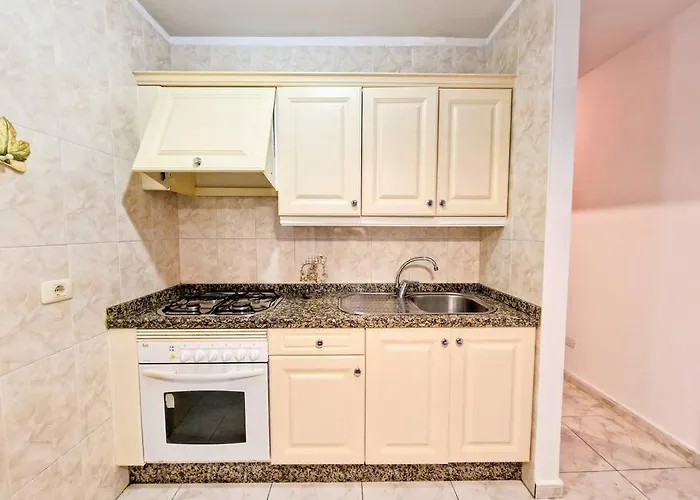 Plaza Galicia El Medano (Tenerife)